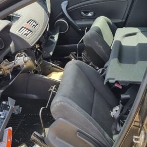 Renault megane 2012 salpicadero, motor asientos.