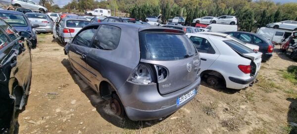 Volkswagen golf V