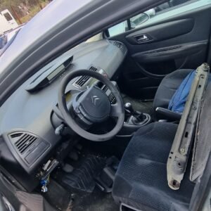 Citroen c4 2006 interior
