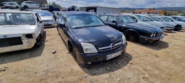 Opel vectra 2004(1)