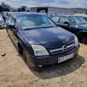 Opel vectra 2004(1)